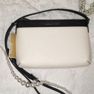 Authentic Michael Kors leather messenger handbag